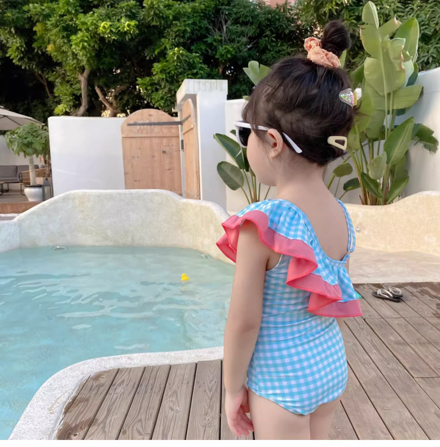 Kids swimwear